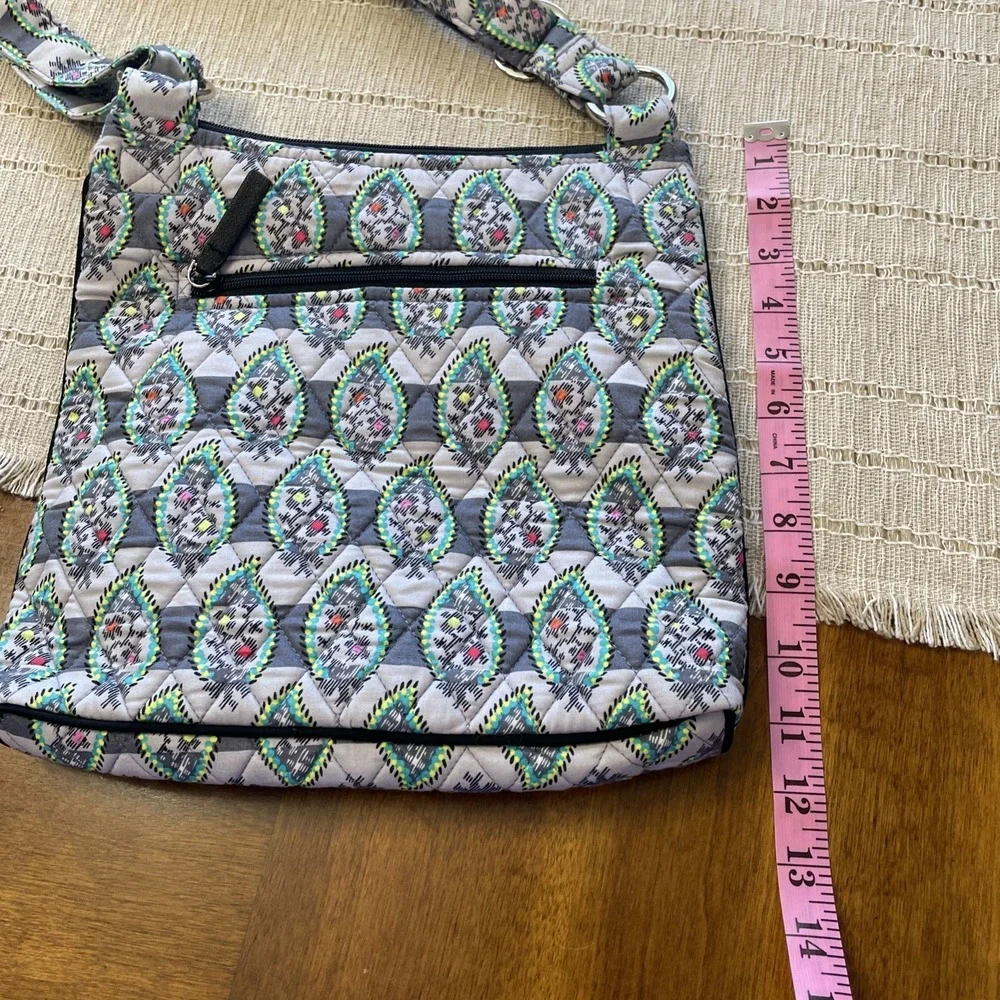 Vera Bradley Crossbody Multi Color Purse /Cross Body Bag With Matching Wallet